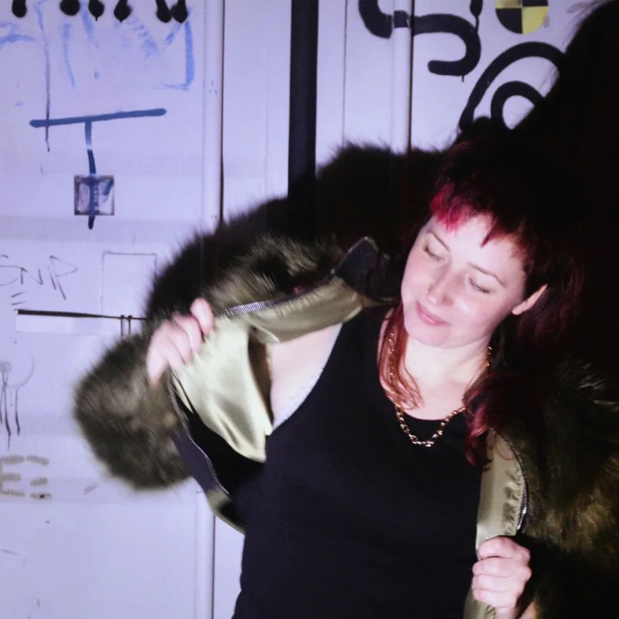 Rika Bender – Moongirl